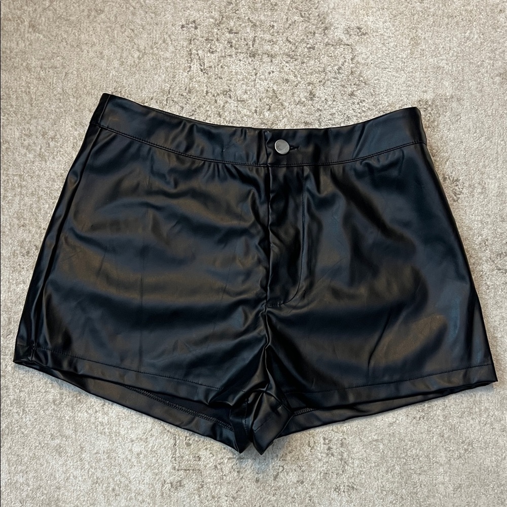 SHEIN Black Faux Leather Shorts